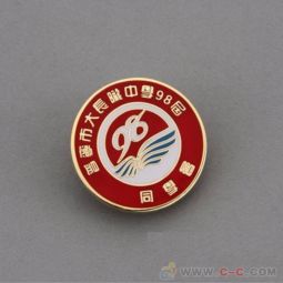 北京徽章廠家金屬胸針定制指南 從純銀優(yōu)質(zhì)徽章到金屬工藝品